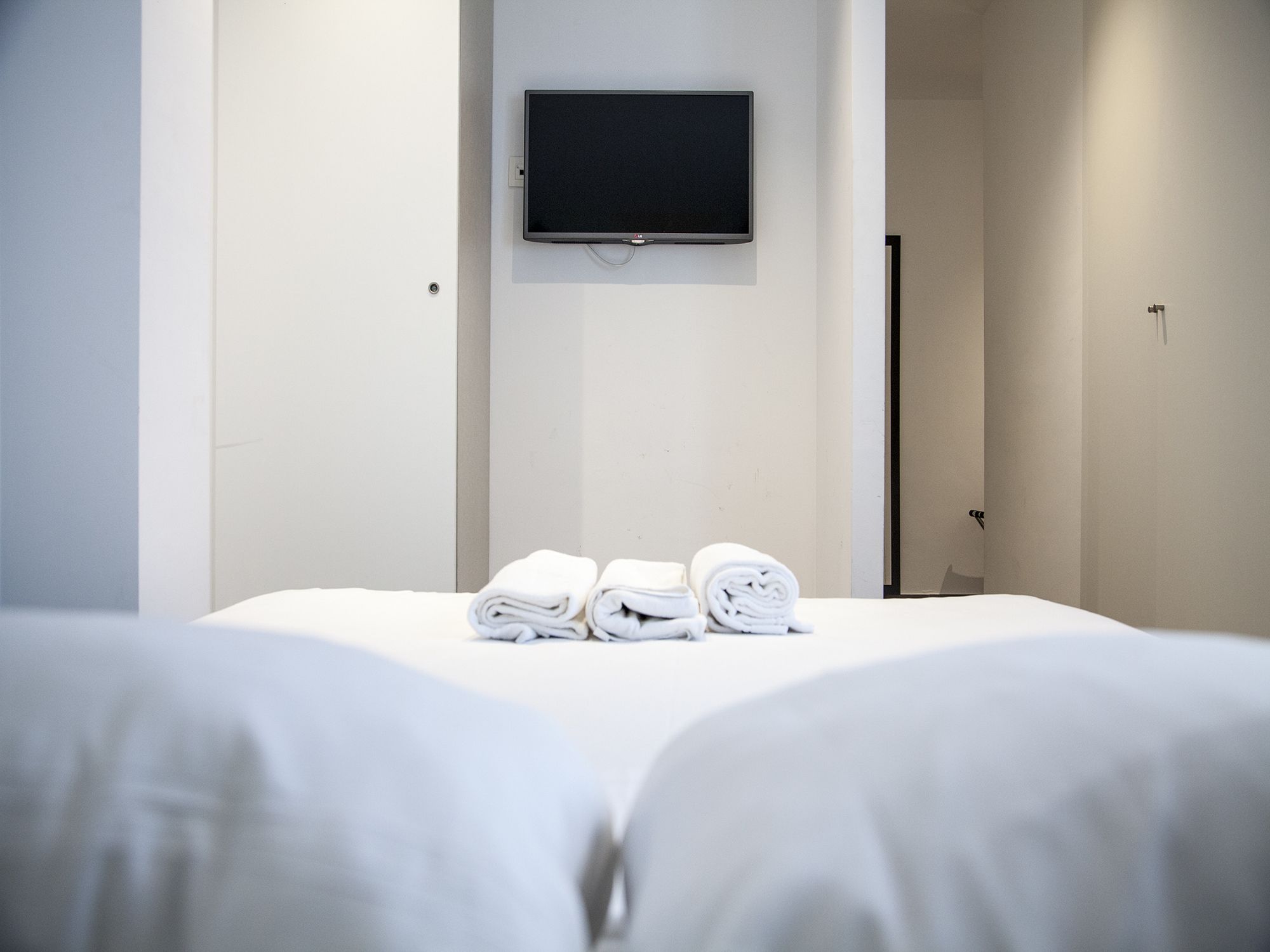 Фото Flats Friends Soho Suites