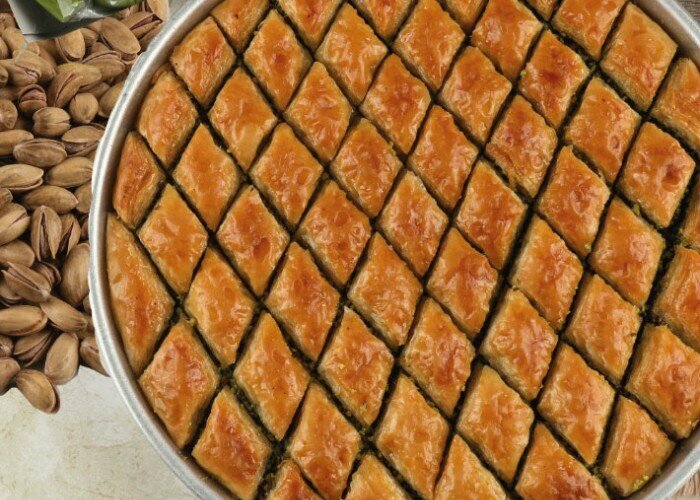 Pastry production Baloglu Baklava, Gaziantep, photo
