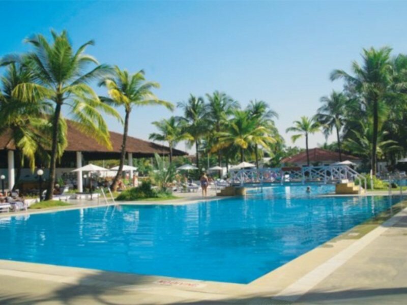 Фото Novotel Goa Dona Sylvia Resort Hotel