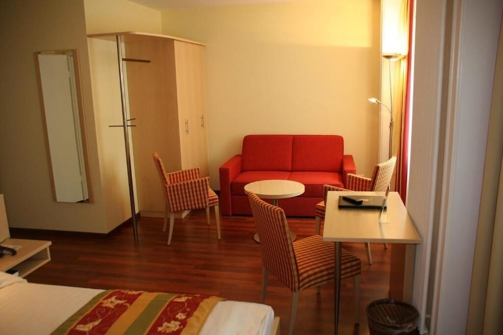 Фото Hotel de la Paix