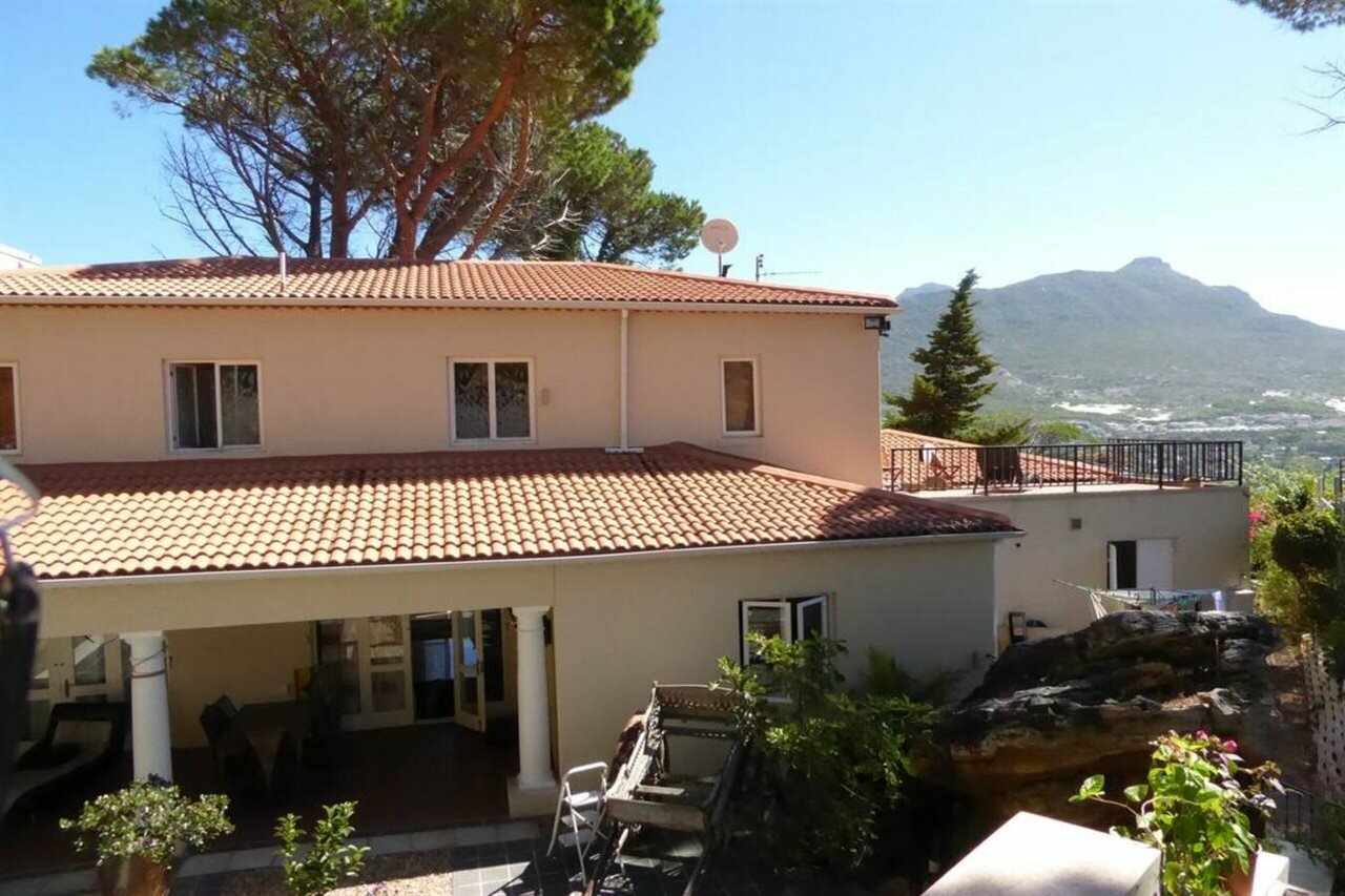 Фото Villa Hout Bay Heights