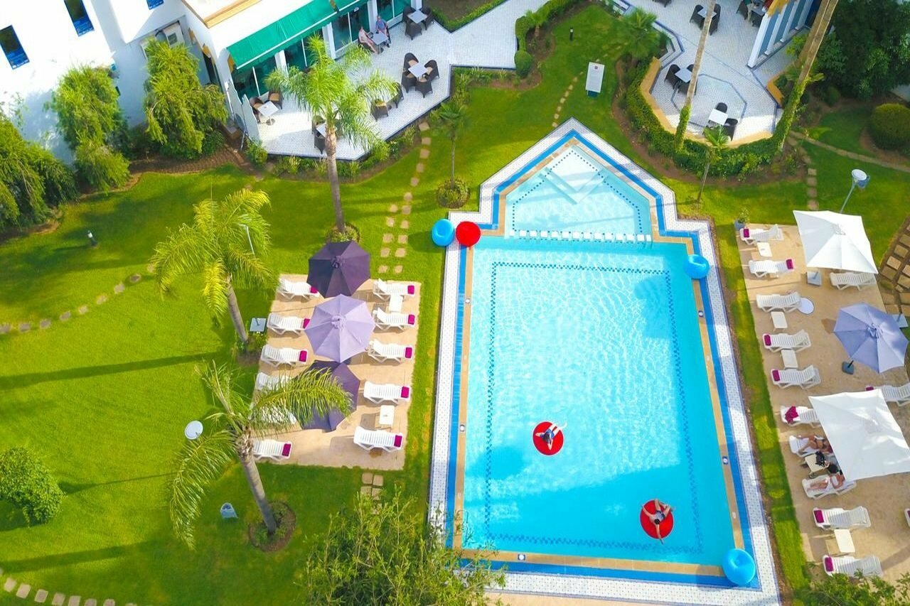 Фото отеля 4