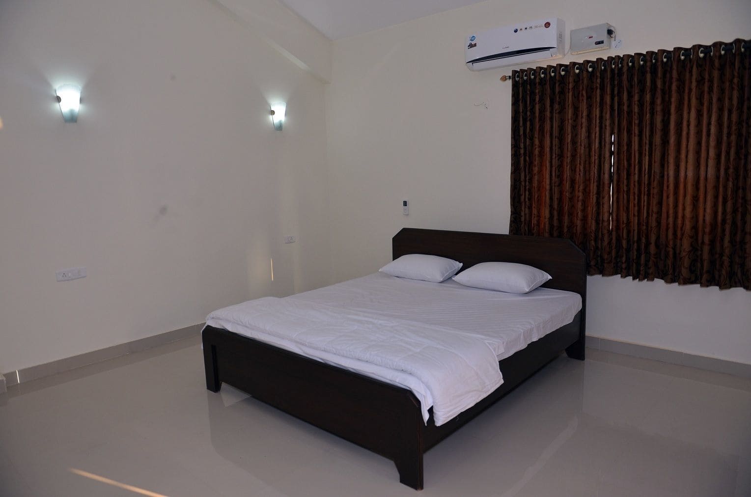 Фото TripThrill Costa Villa