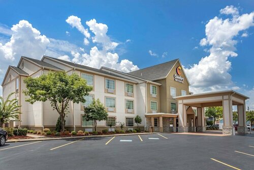 Гостиница Comfort Inn & Suites North Little Rock Jfk Blvd в Литл-Роке