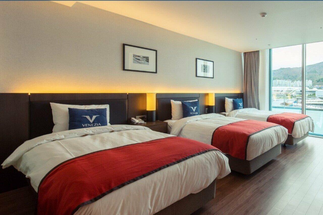 Фото Yeosu Venezia Hotel & Resort