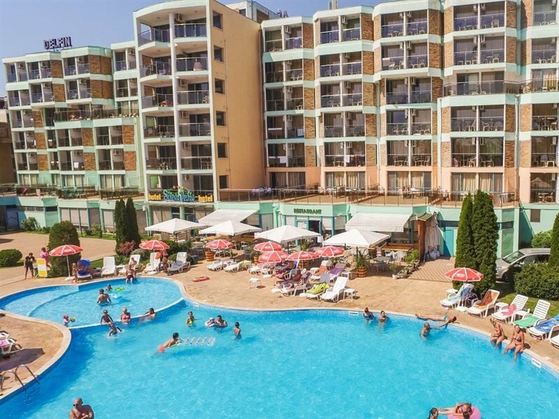 Фото отеля 1