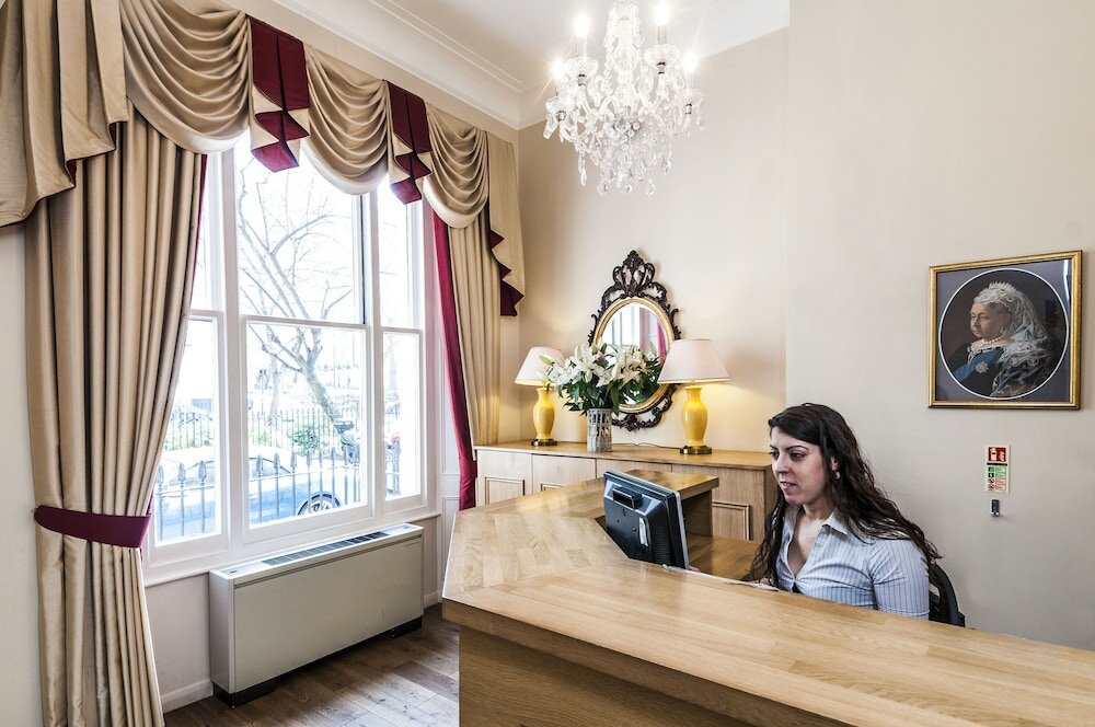 Фото отеля 4