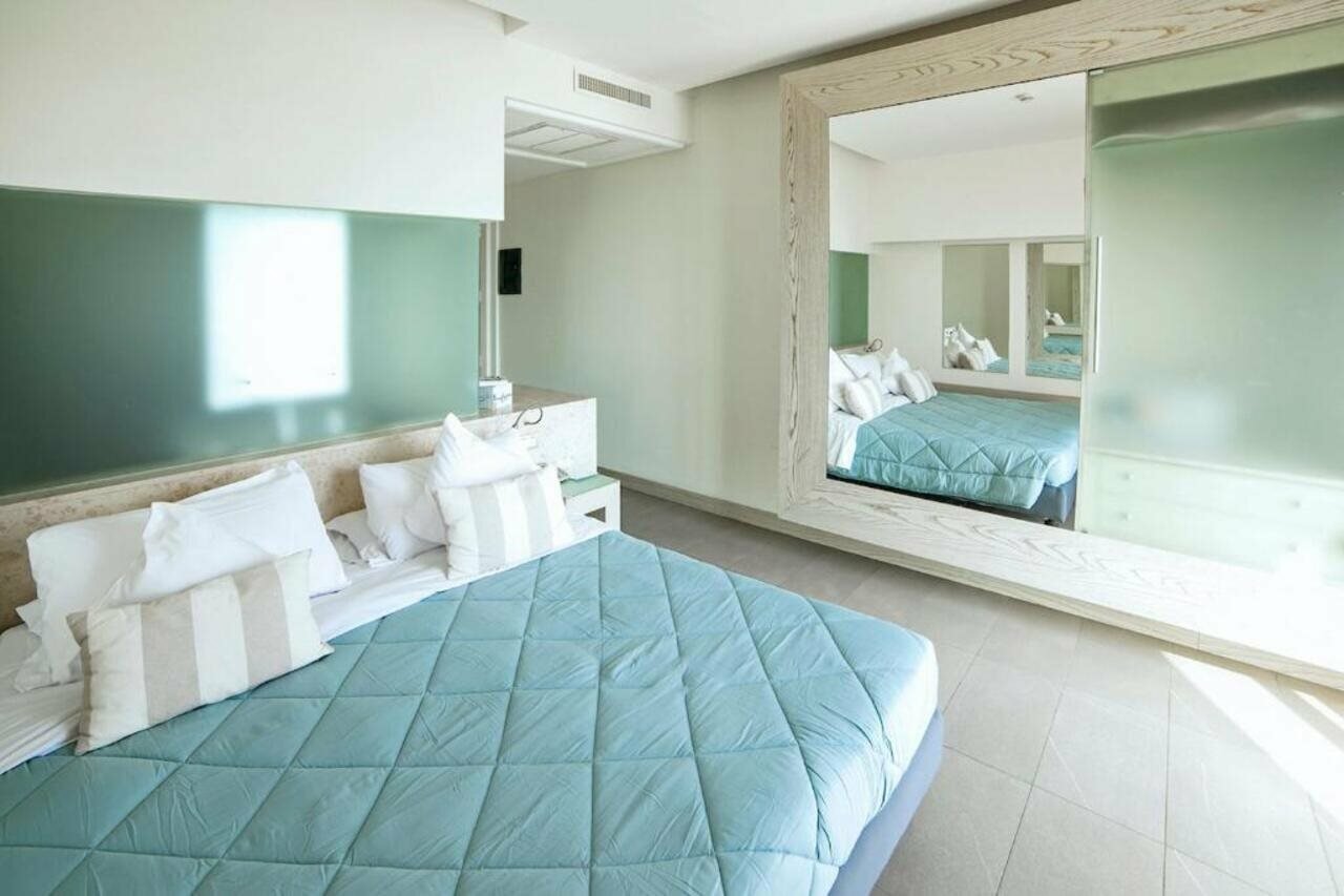 Фото Smy Aran Blu Roma Mare