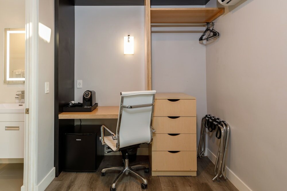 Фото Park Plaza Lodge Hotel