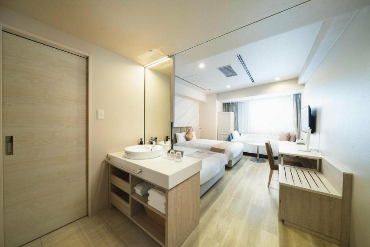 Фото Rembrandt Style Naha