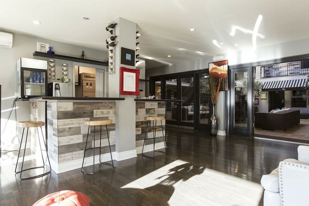 Фото L. A. Sky Boutique Hotel