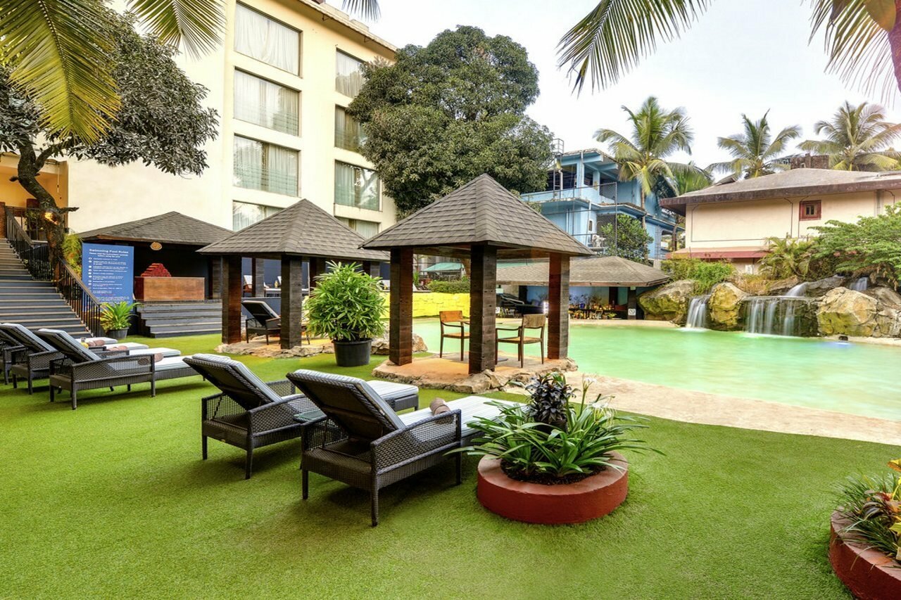 Фото Novotel Goa Candolim Hotel