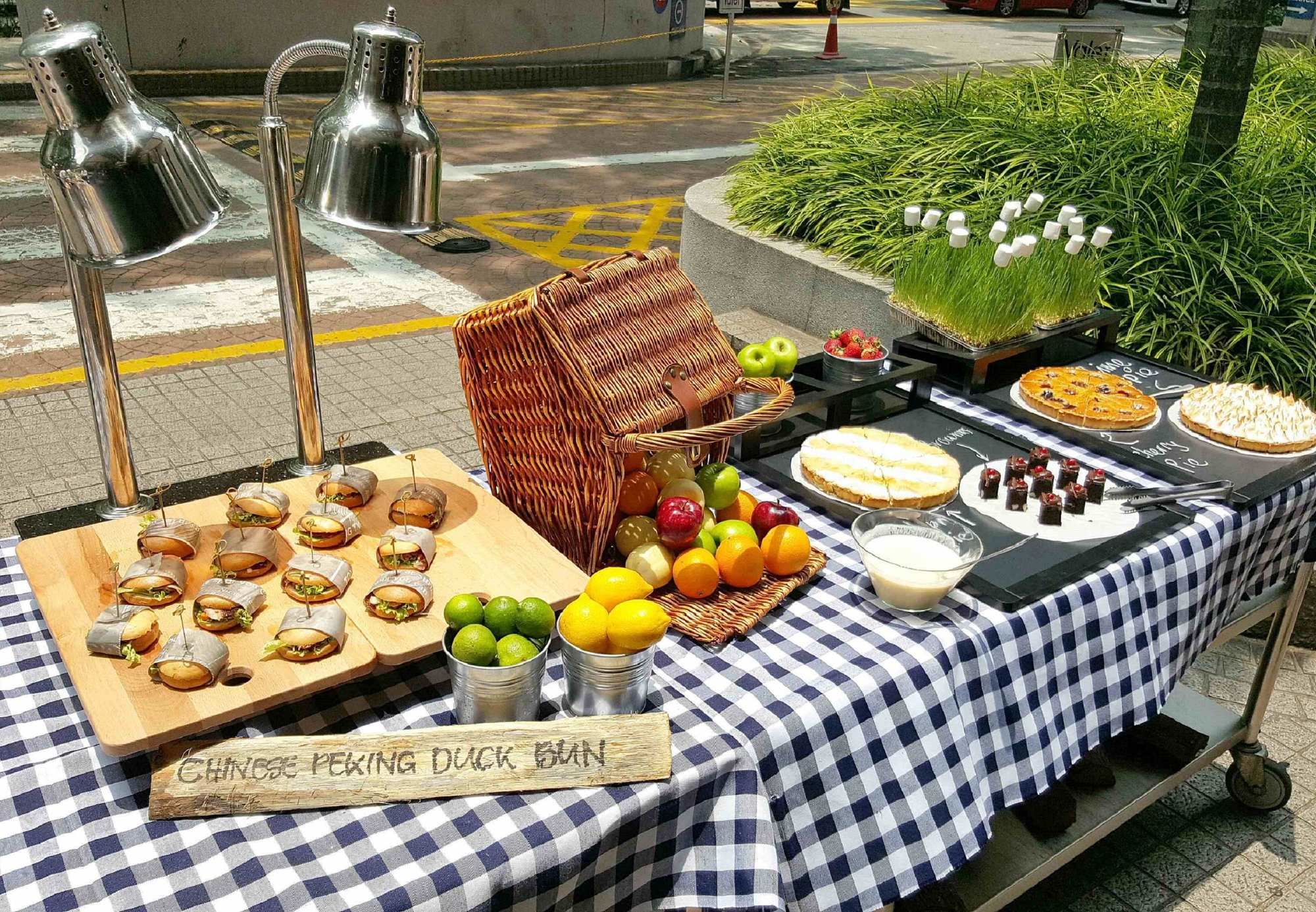 Фото Renaissance Kuala Lumpur Hotel & Convention Centre