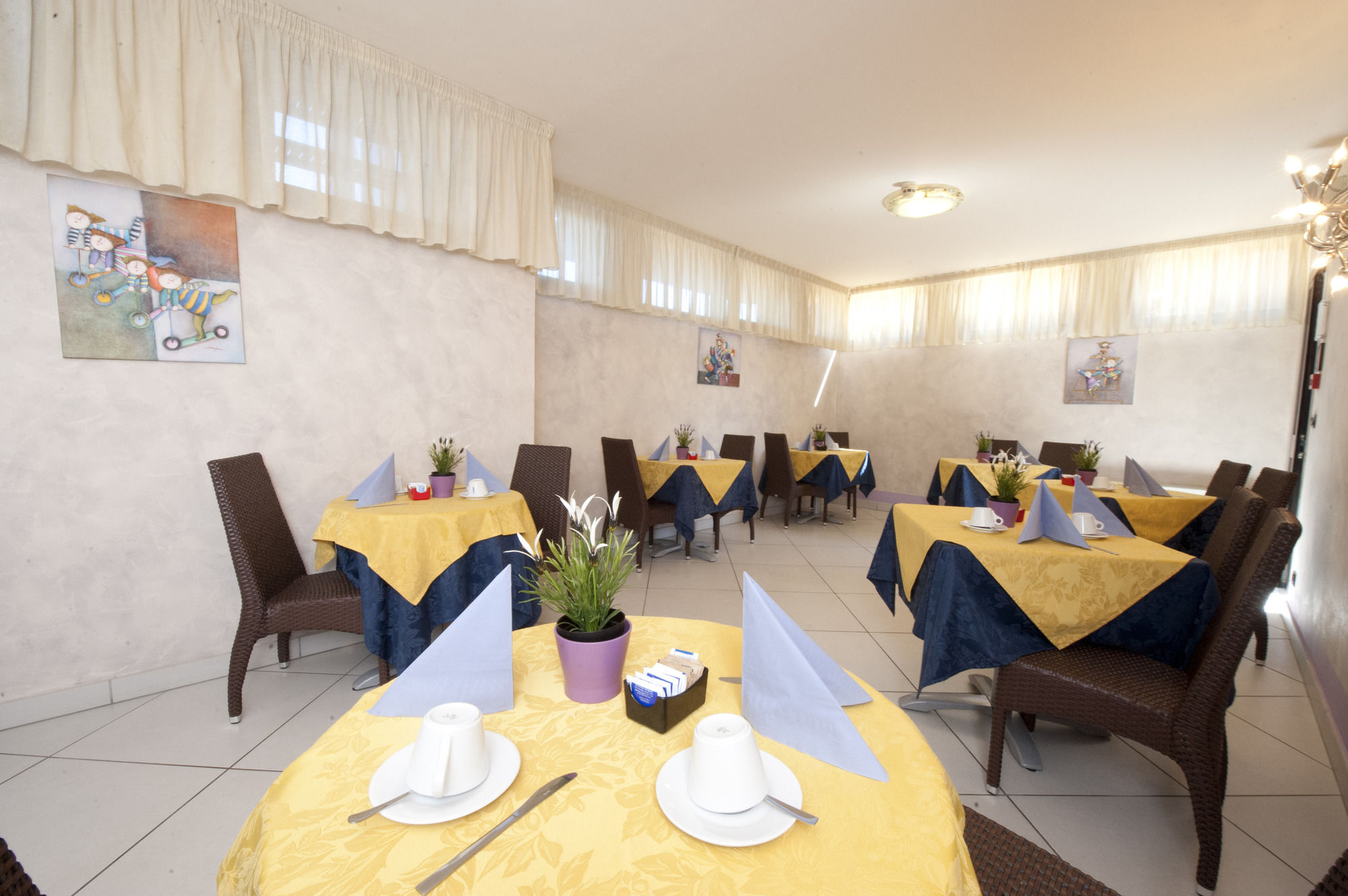 Фото Hotel Villa Rosa