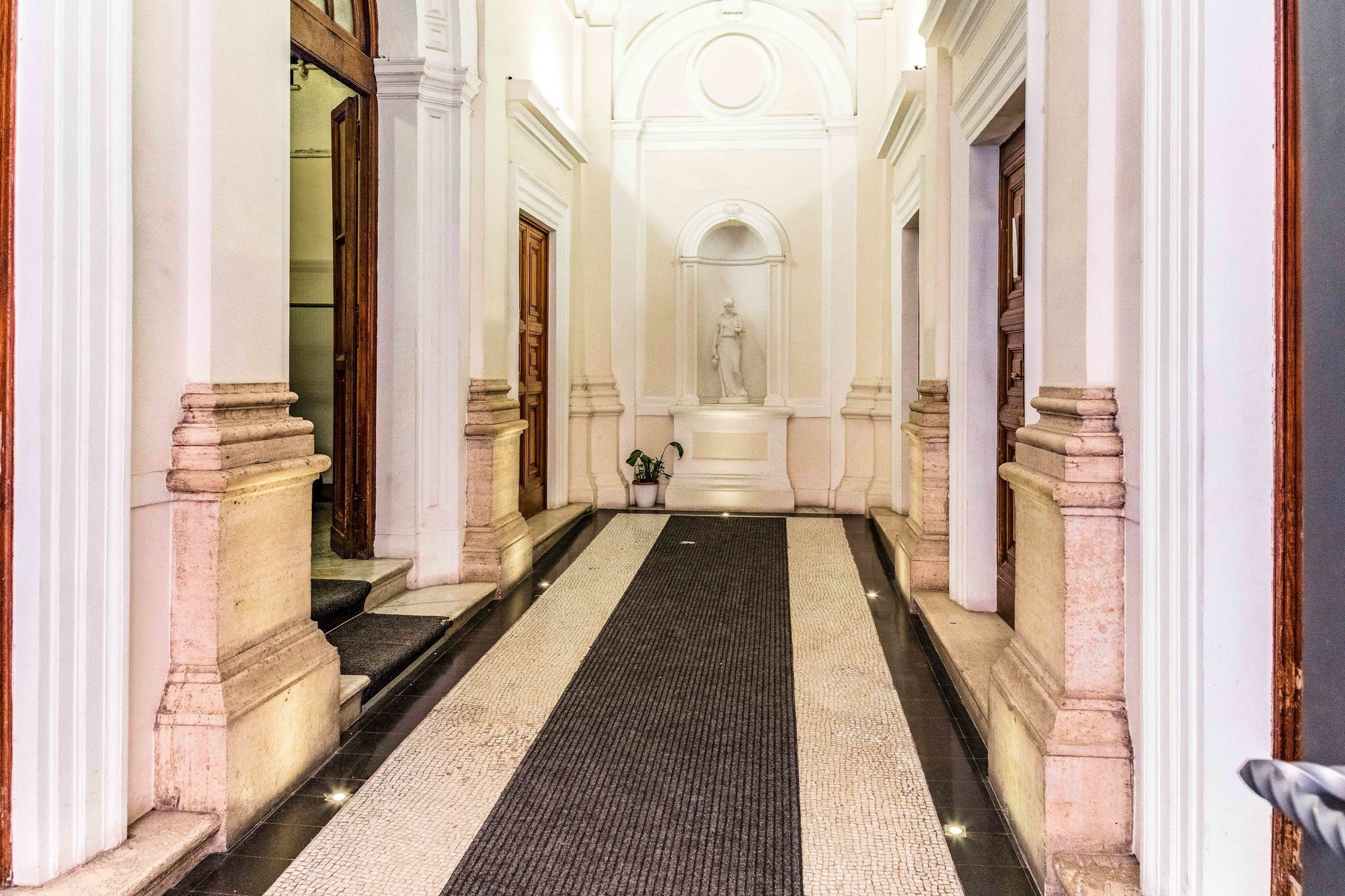 Фото Morpheus Rooms