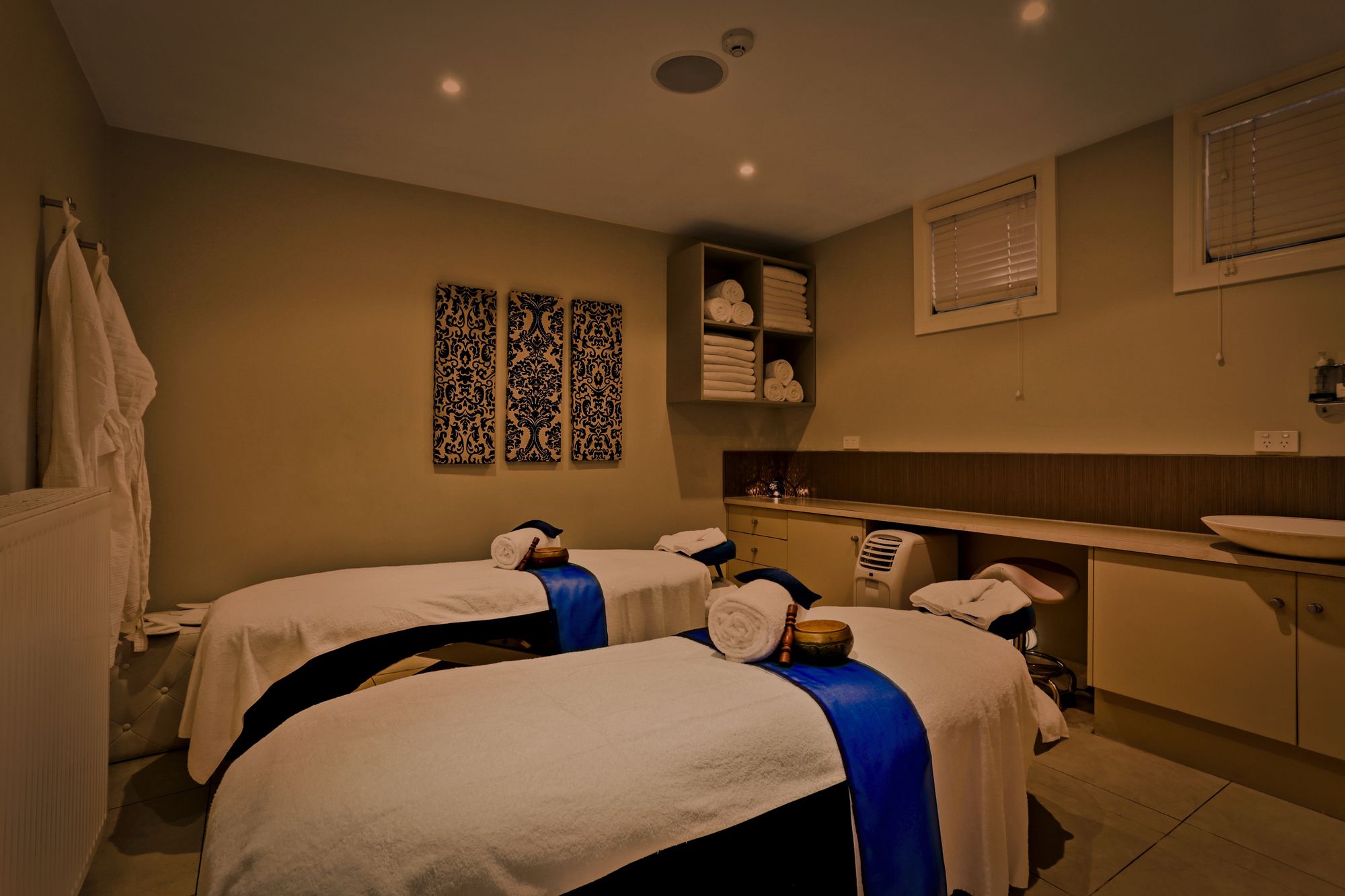 Фото Deep Blue Hotel & Hot Springs