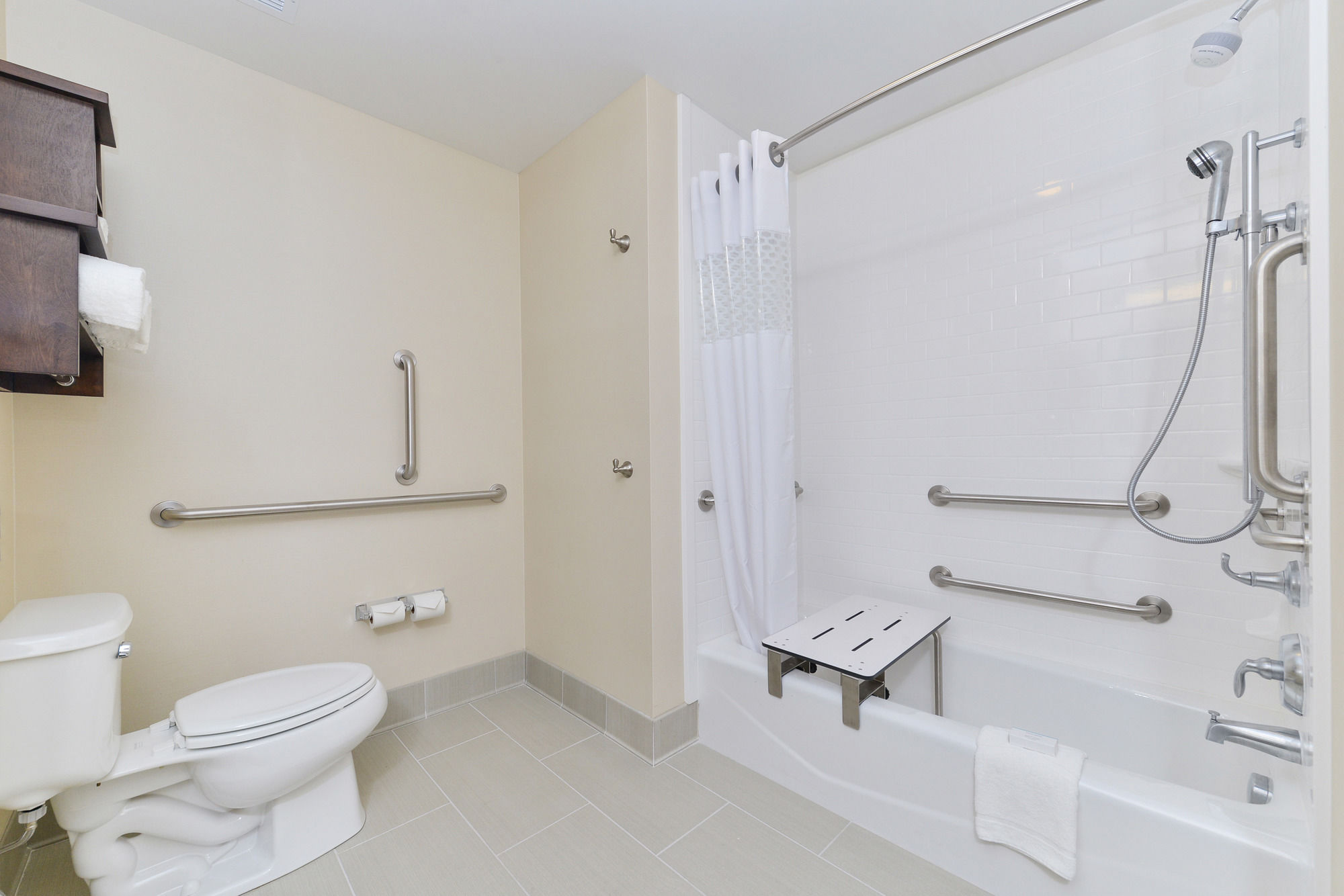 Фото Hampton Inn & Suites Des Moines Downtown