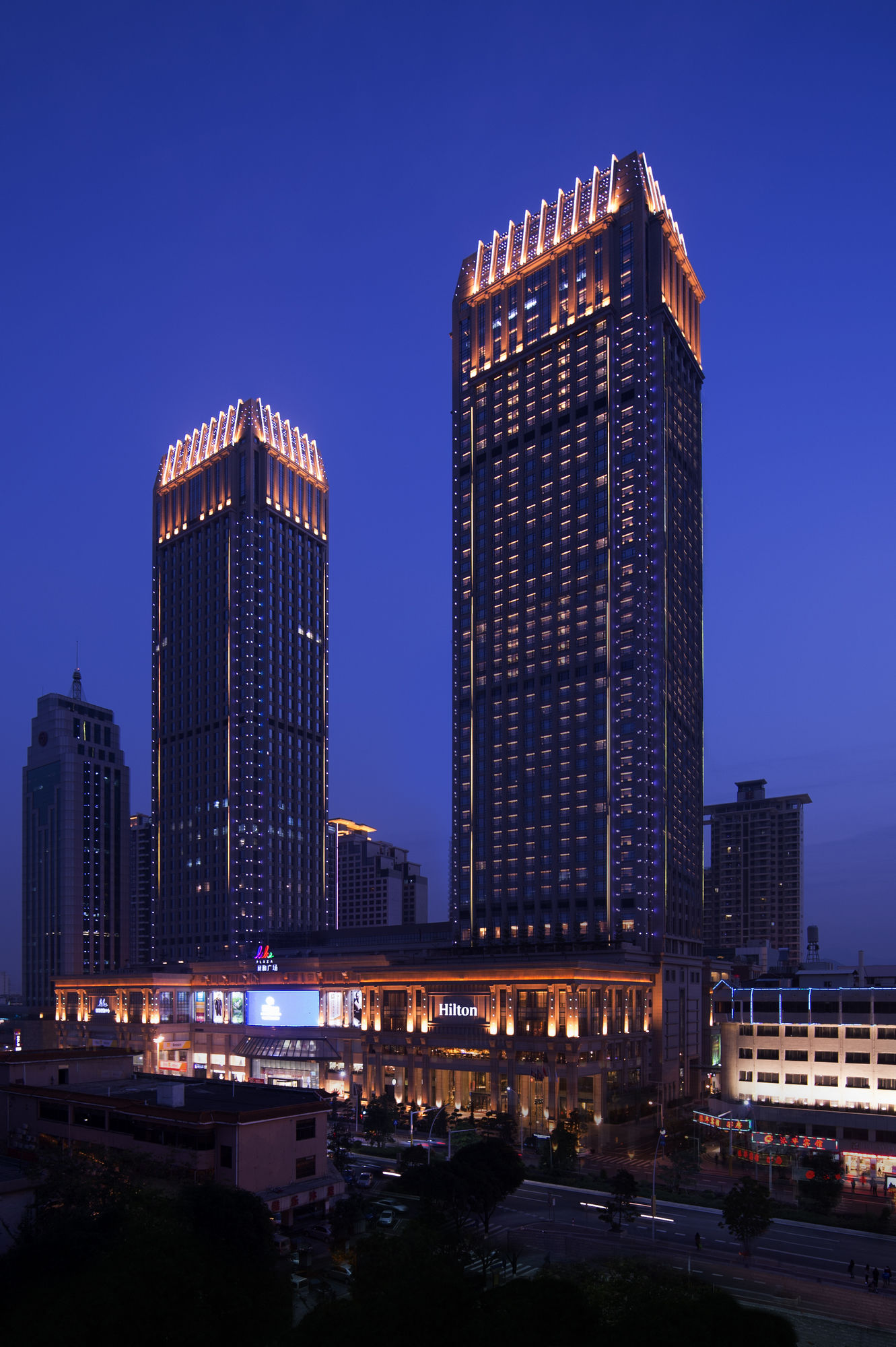 Фото Hilton Zhongshan Downtown