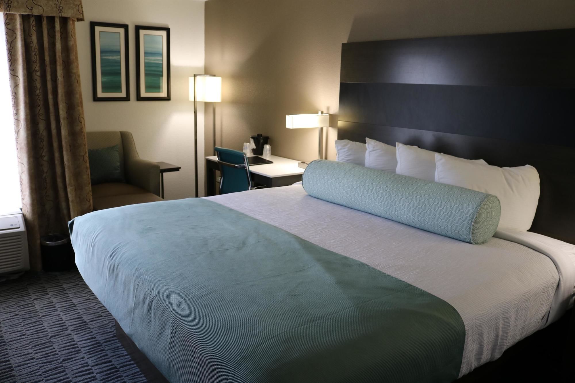 Фото Clarion Pointe