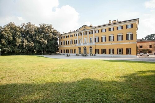 Гостиница Villa dei Cedri Thermal Park & Natural SPA