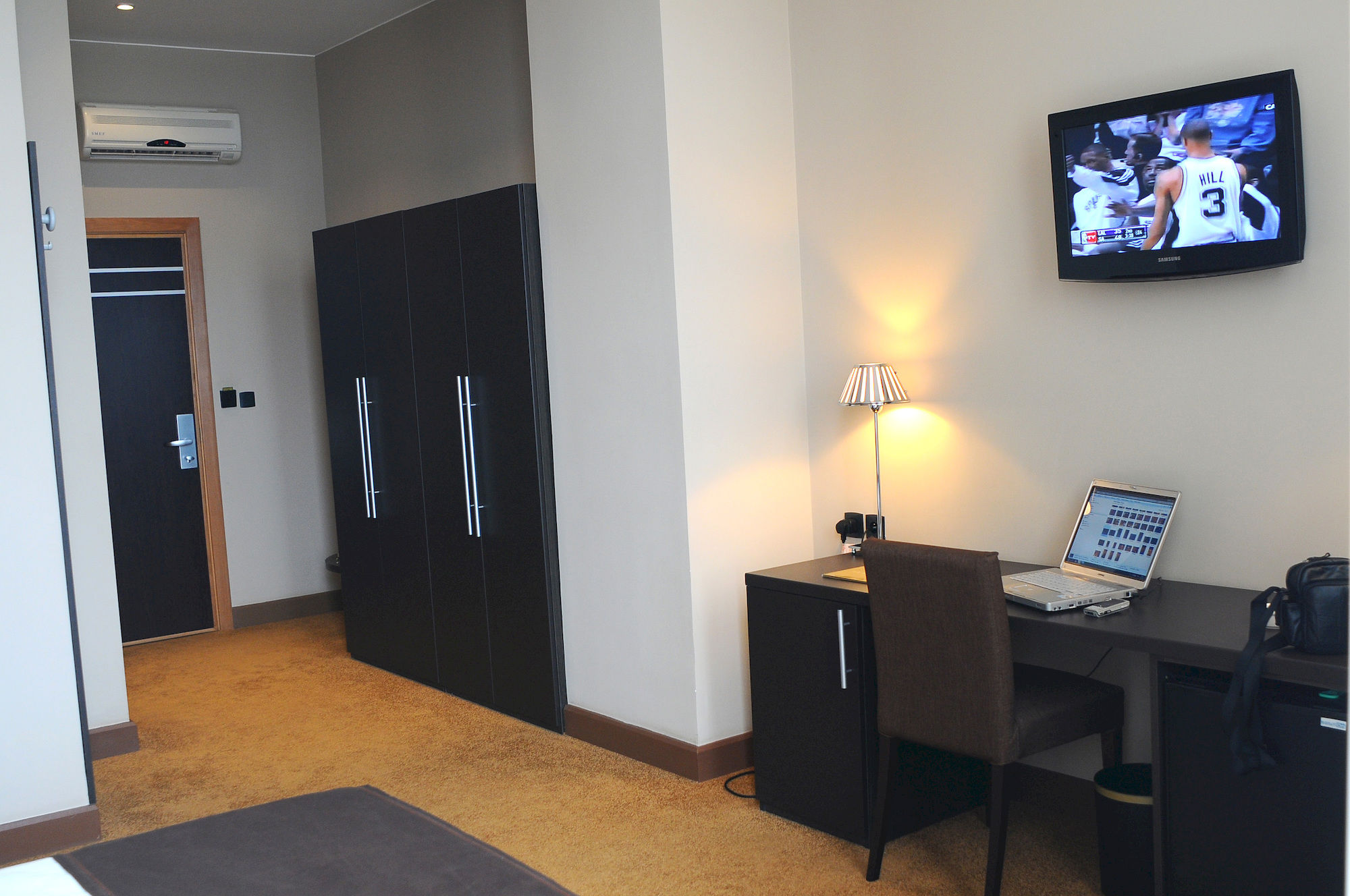 Фото Tana Hôtel