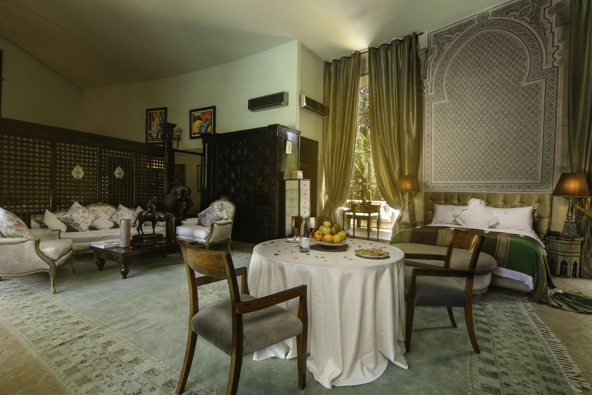 Фото Palais Rhoul & SPA