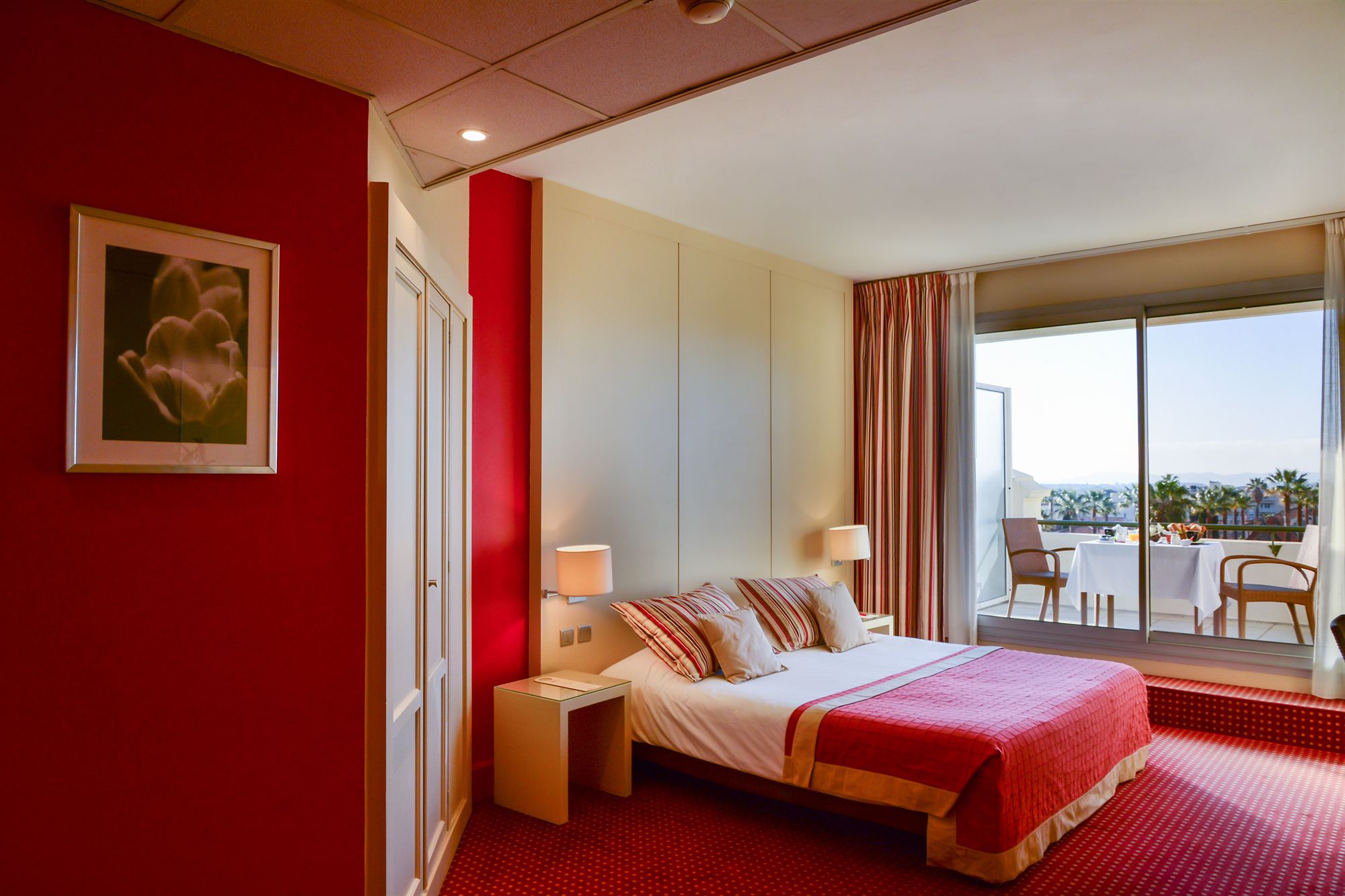 Фото Hotel des Palmiers