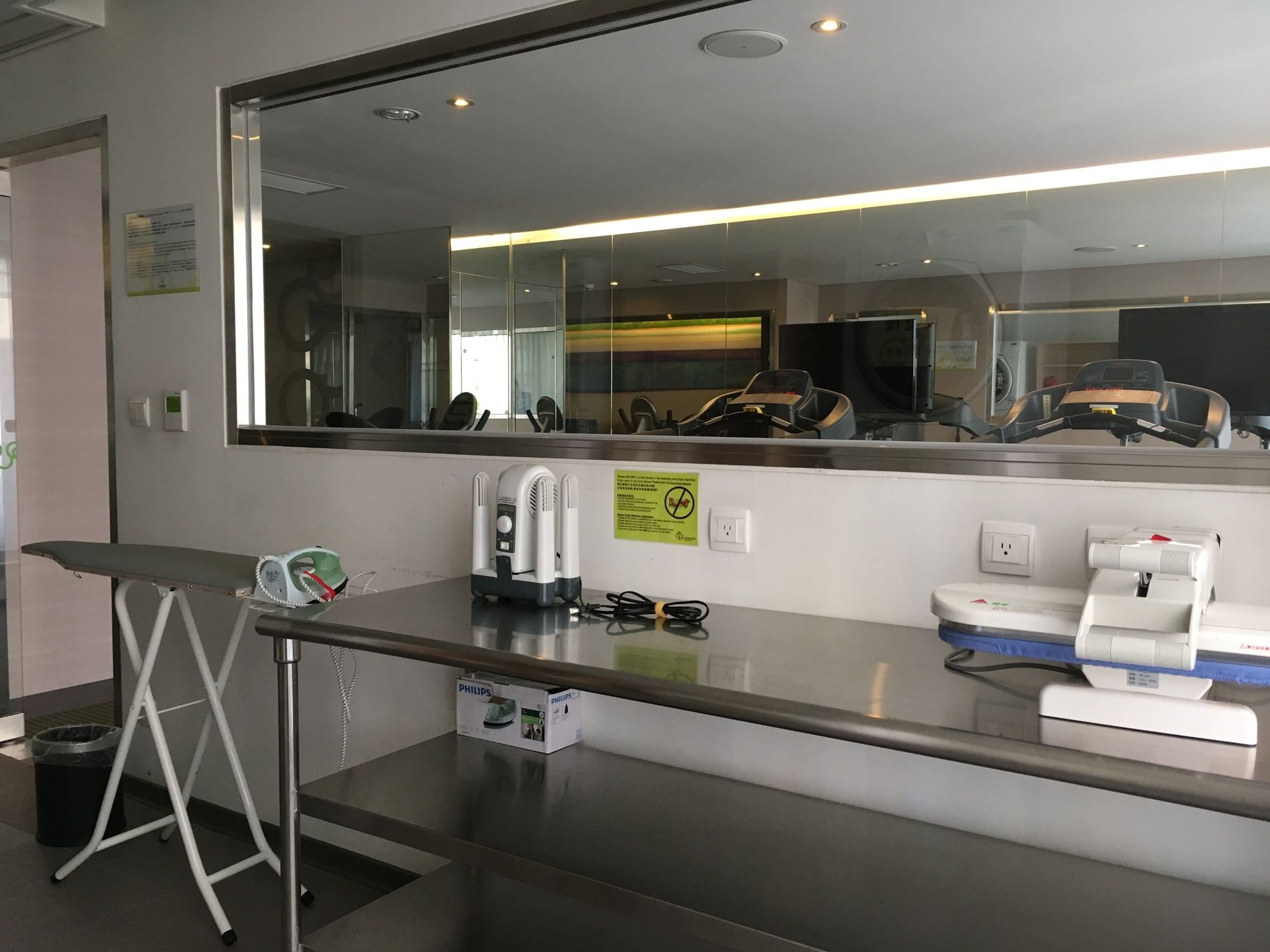 Фото Park City Hotel Central Taichung