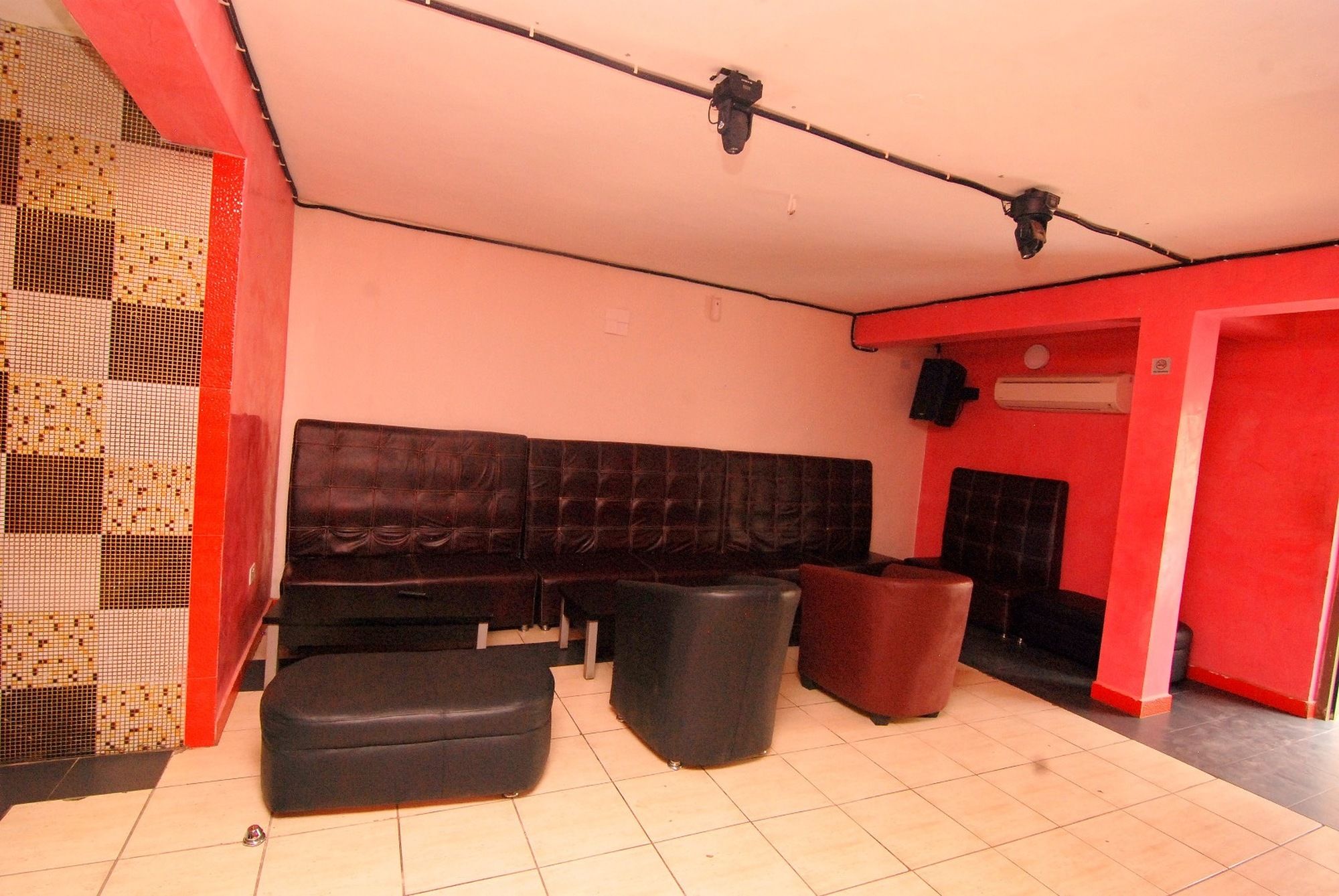 Фото Residency Hotel Area 11 Abuja