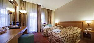 Colossae Thermal & SPA Hotel (Denizli, Pamukkale District, Karahayıt Mah., 112 Sk. No:4), hotel