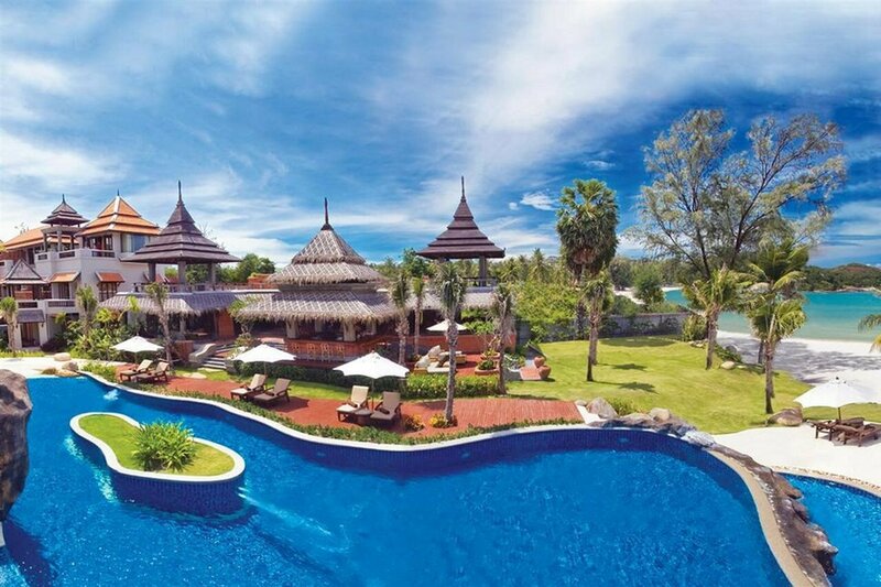 Гостиница Royal Muang Samui Villas в Самуи