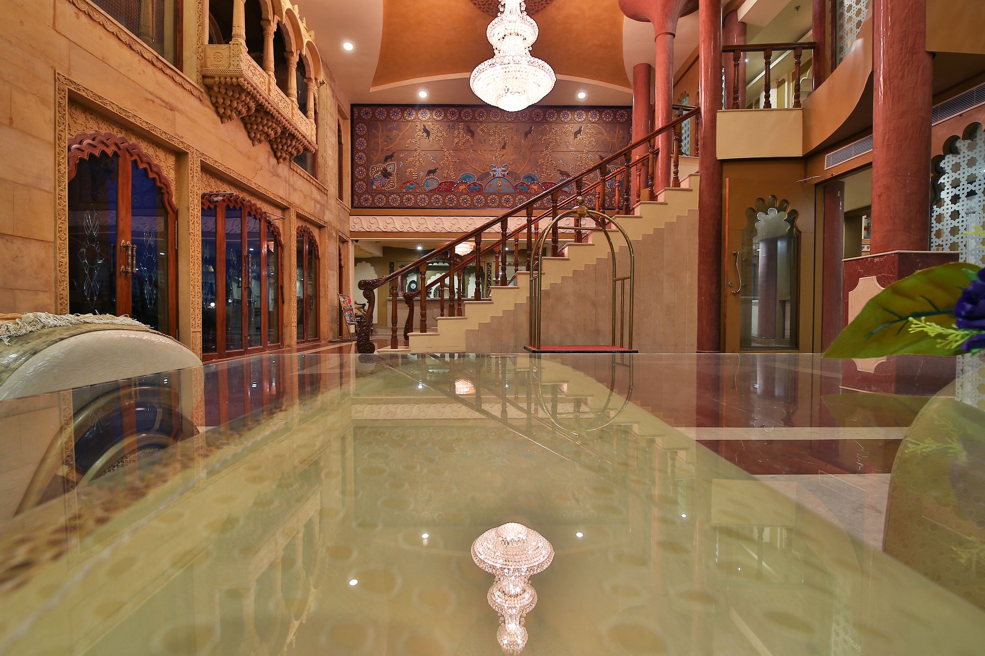 Фото Chokhi Dhani The Palace Hotel