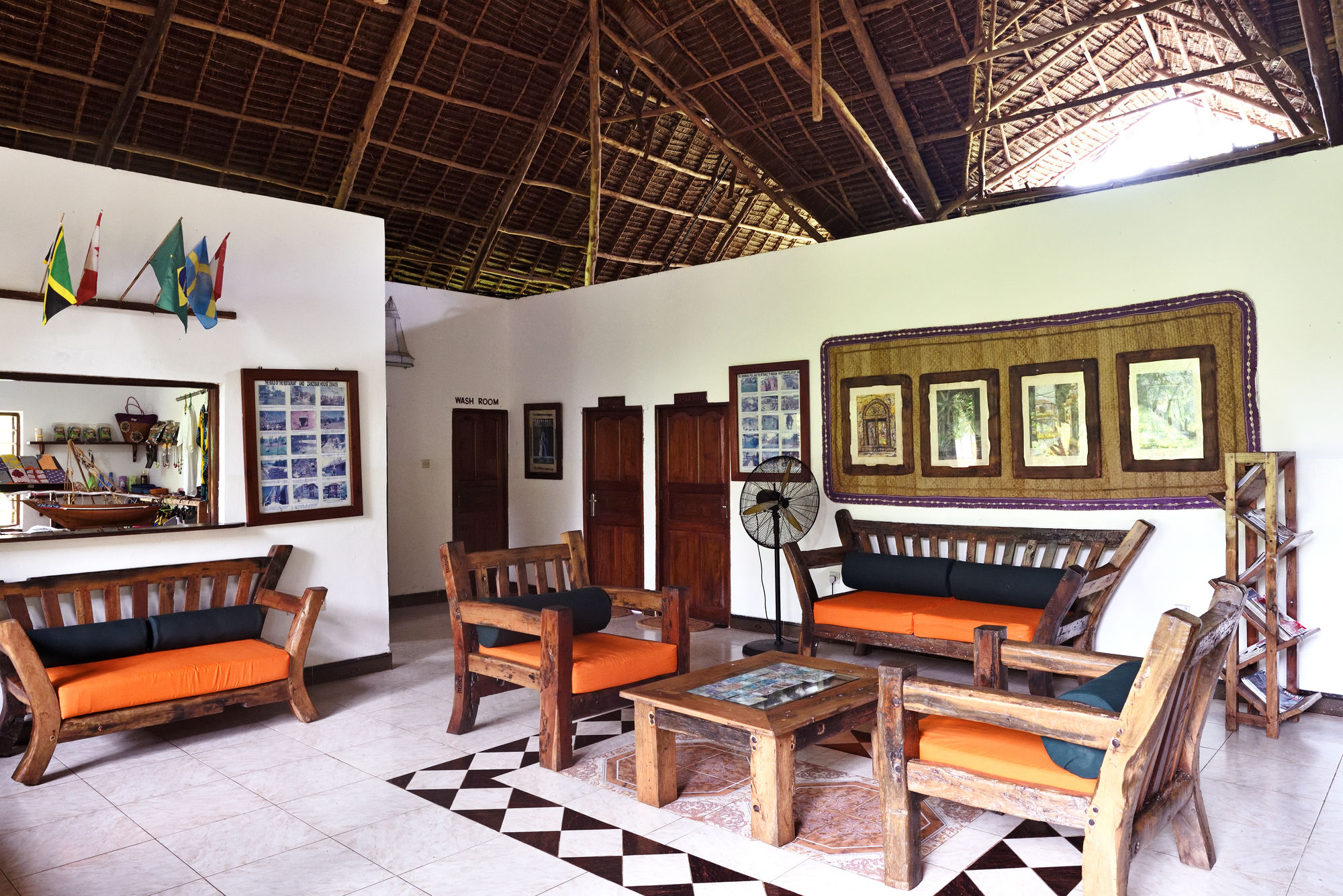 Фото Mnarani Beach Cottages