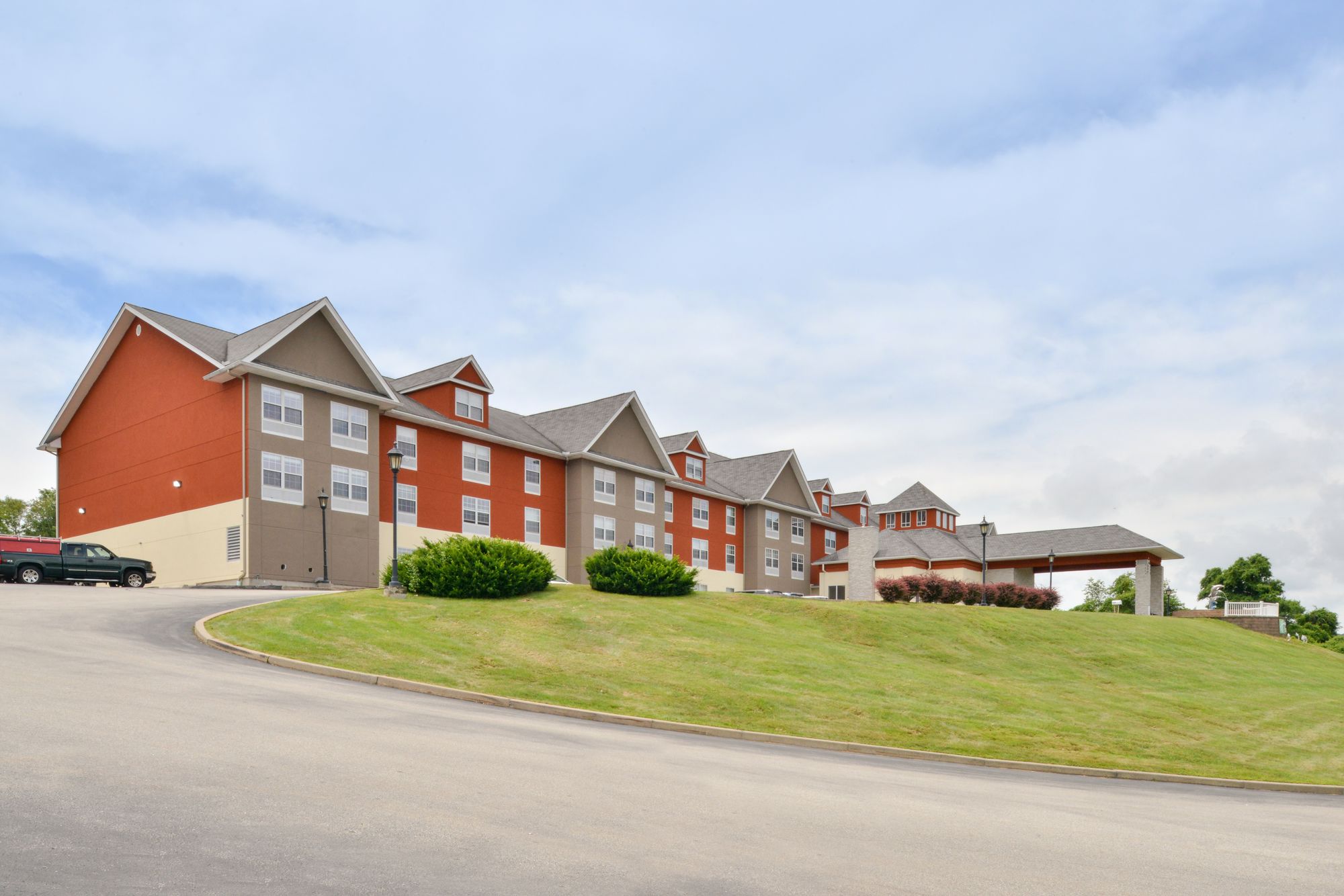 Фото Holiday Inn Express Mystic, an Ihg Hotel