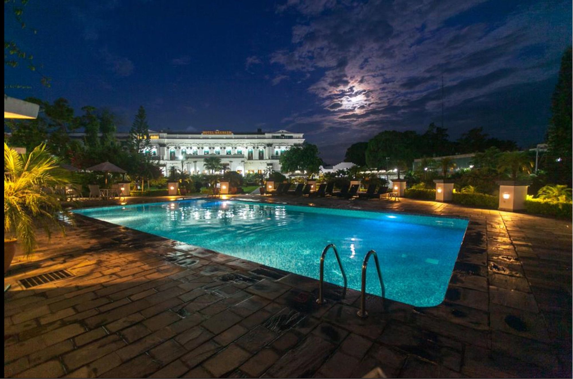 Фото Hotel Shanker