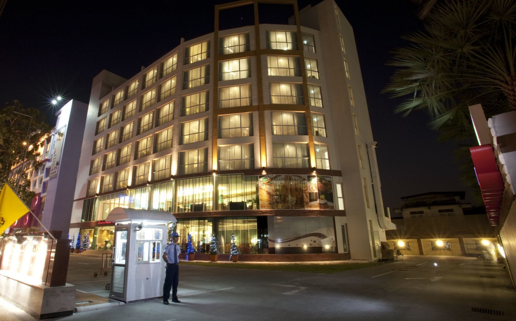 Фото Lantana Resort