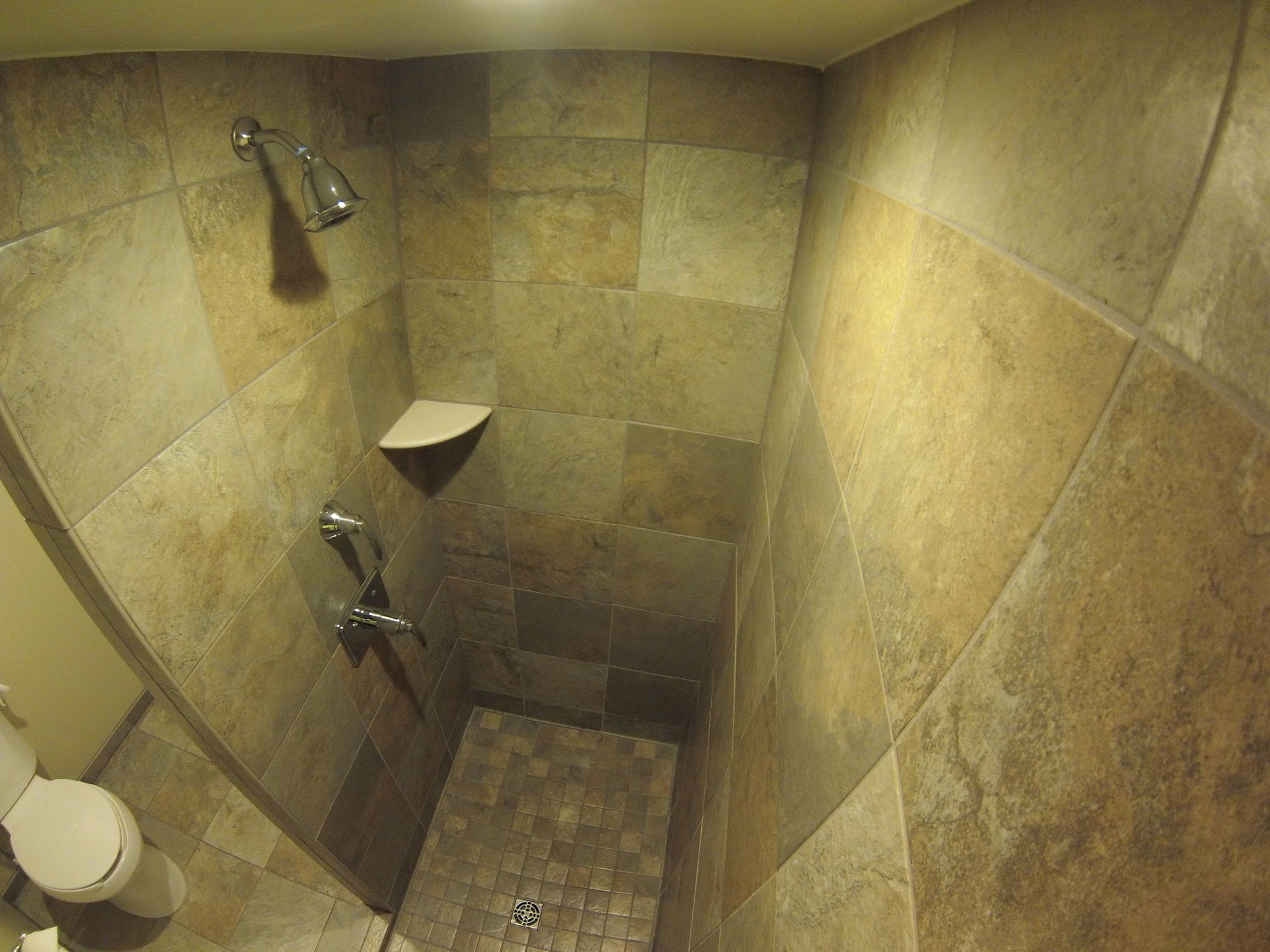 Фото Biltmore Hotel & Suites