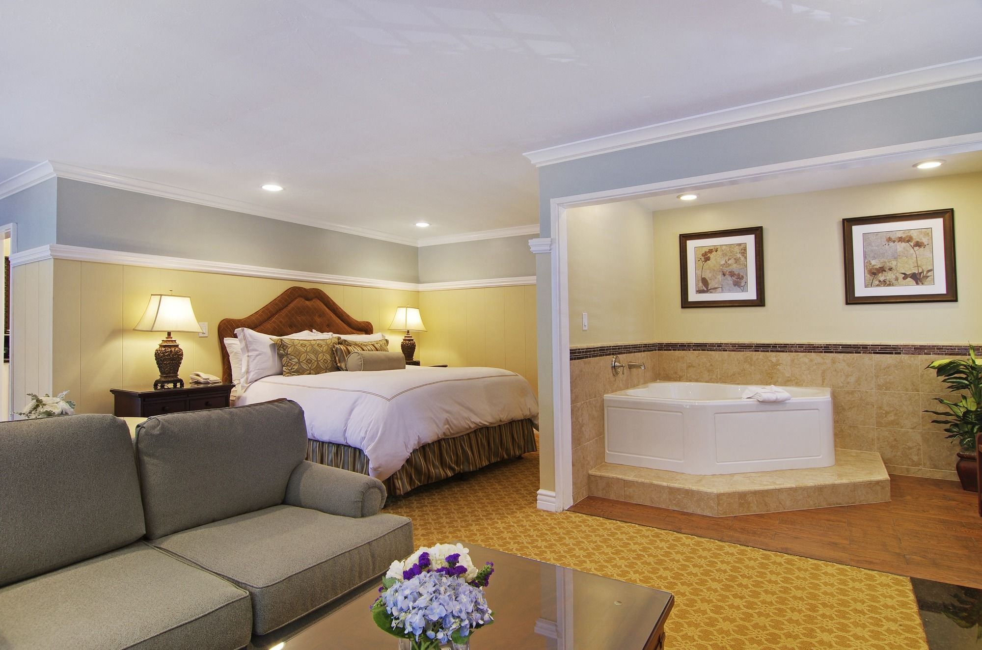 Фото Wayside Inn