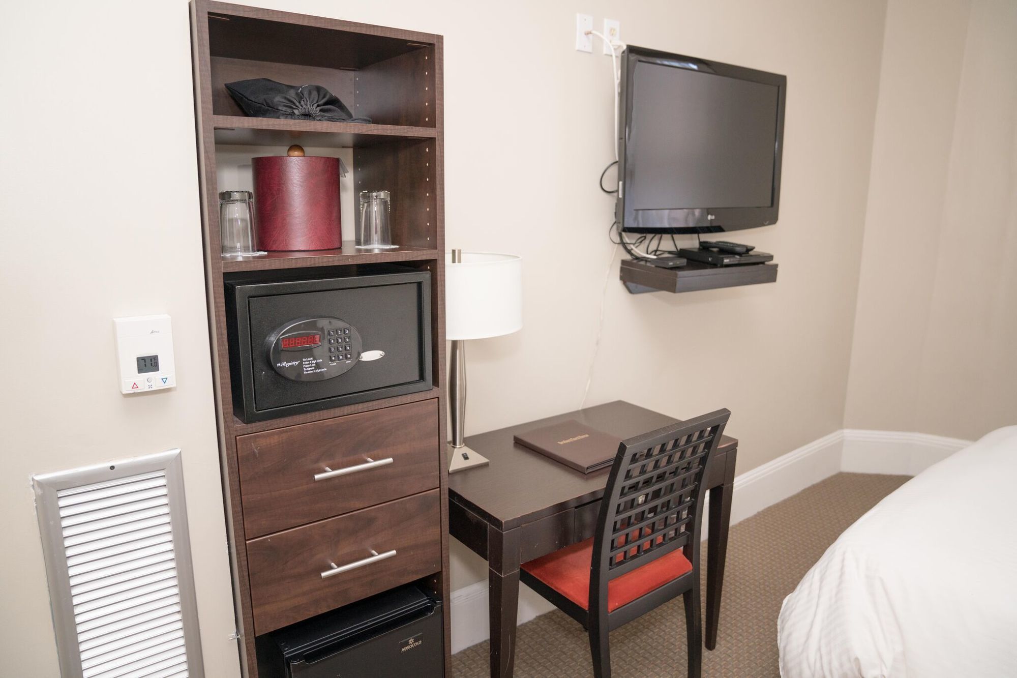 Фото Newbury Guest House