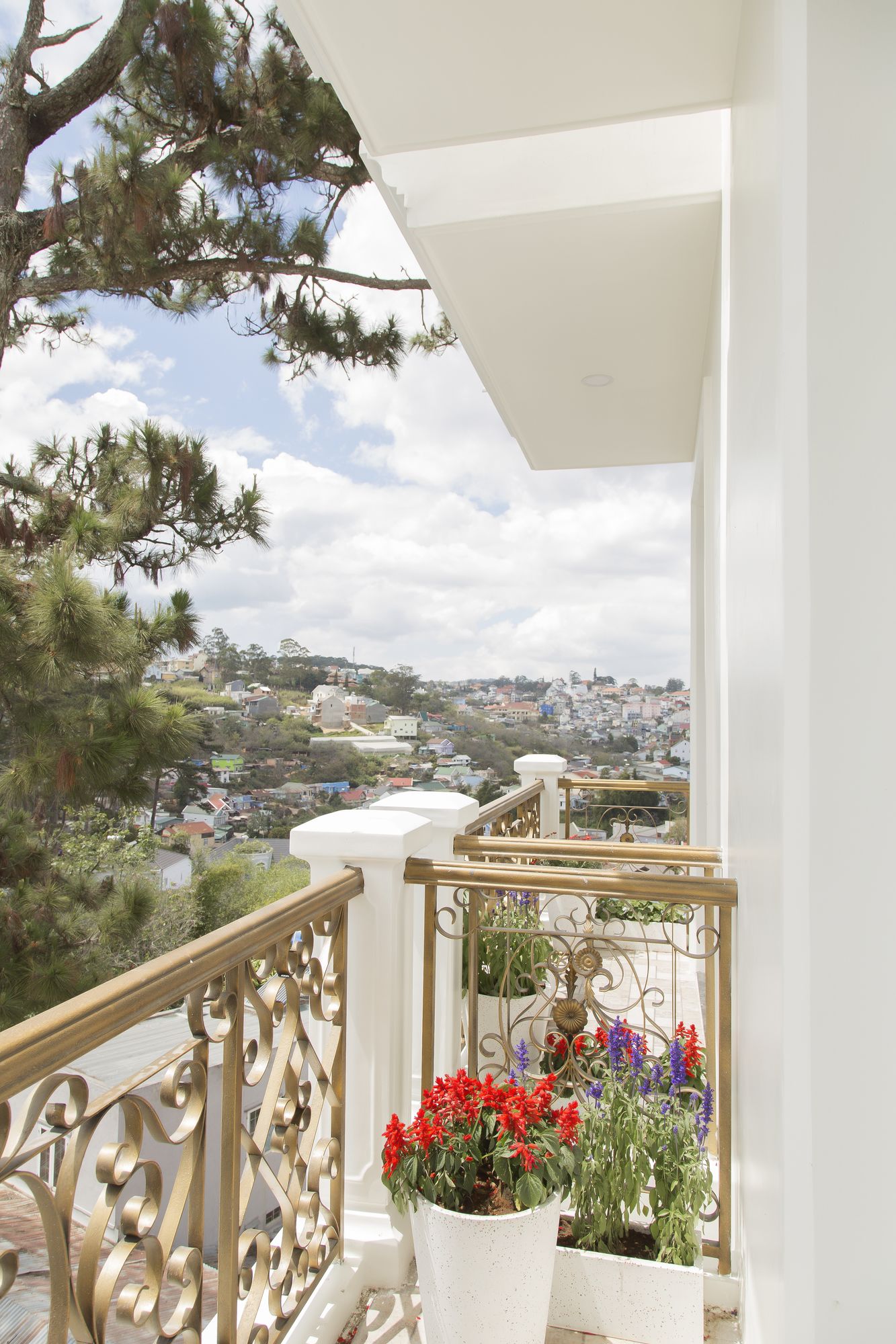 Фото Cozy Boutique Da Lat Hotel