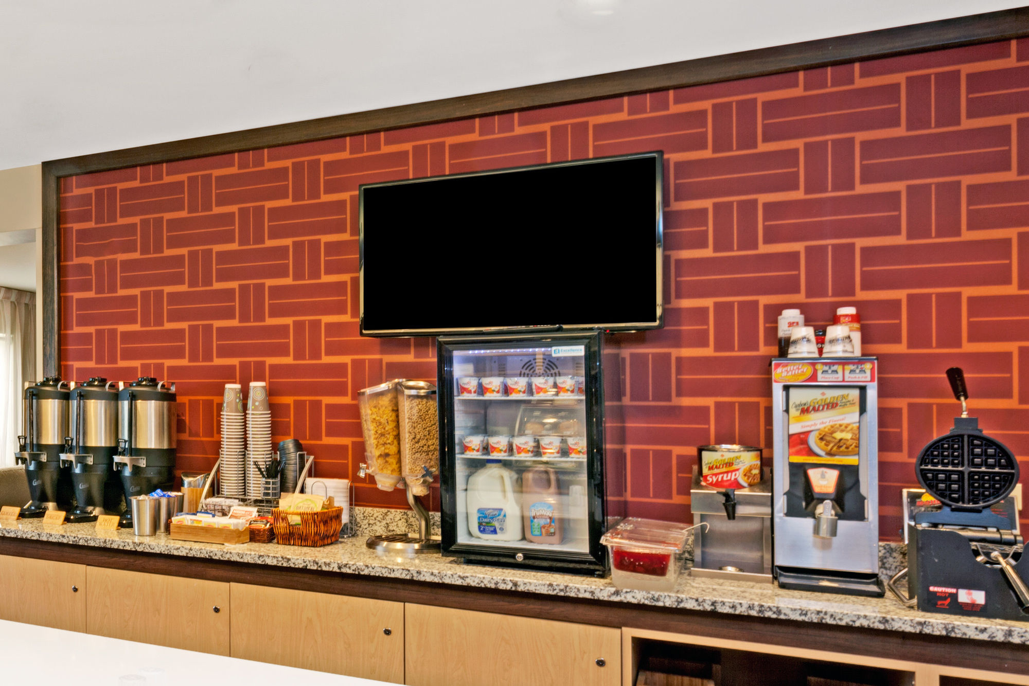 Фото MainStay Suites Chicago Schaumburg