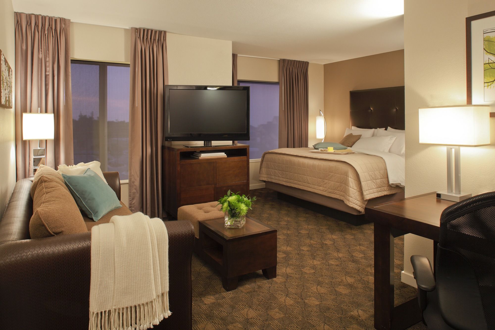 Фото Hyatt House Shelton