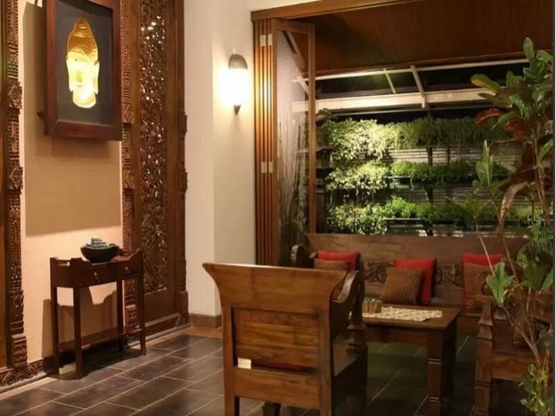 Фото Sukajadi Hotel and Gallery