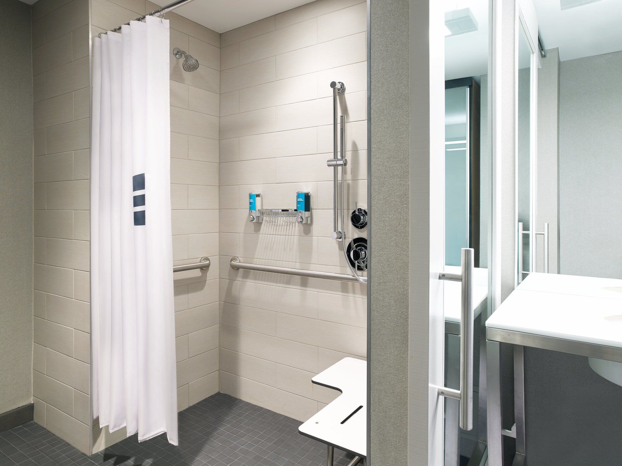 Фото Aloft Louisville Downtown