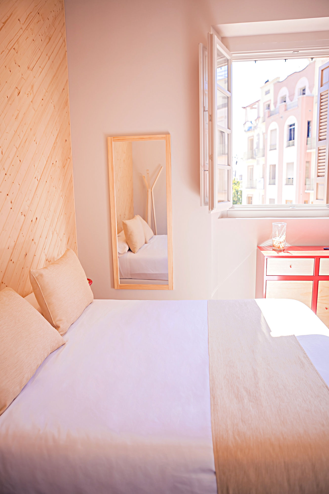 Фото Alcazaba Premium Hostel