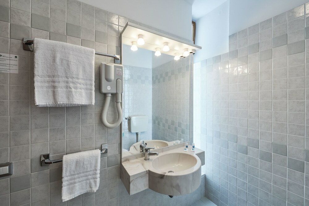 Фото Hotel Bella Venezia Mare