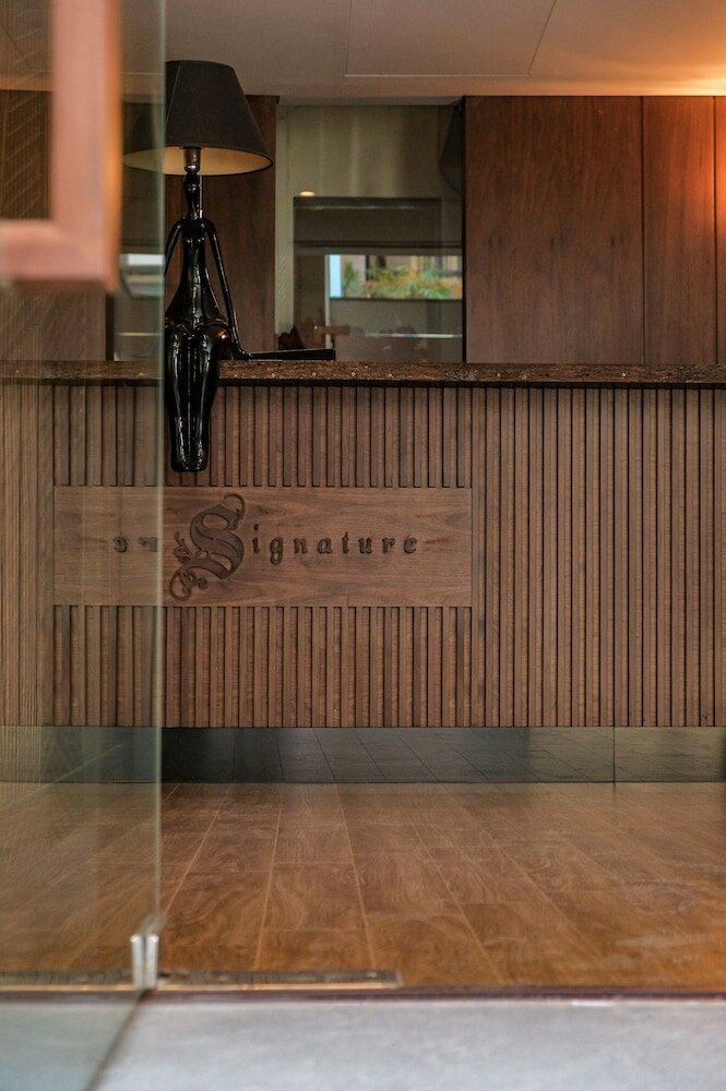 Фото Signature Boutique Hotel