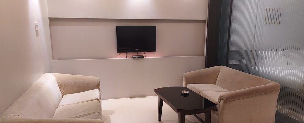 Фото The Curzon Court