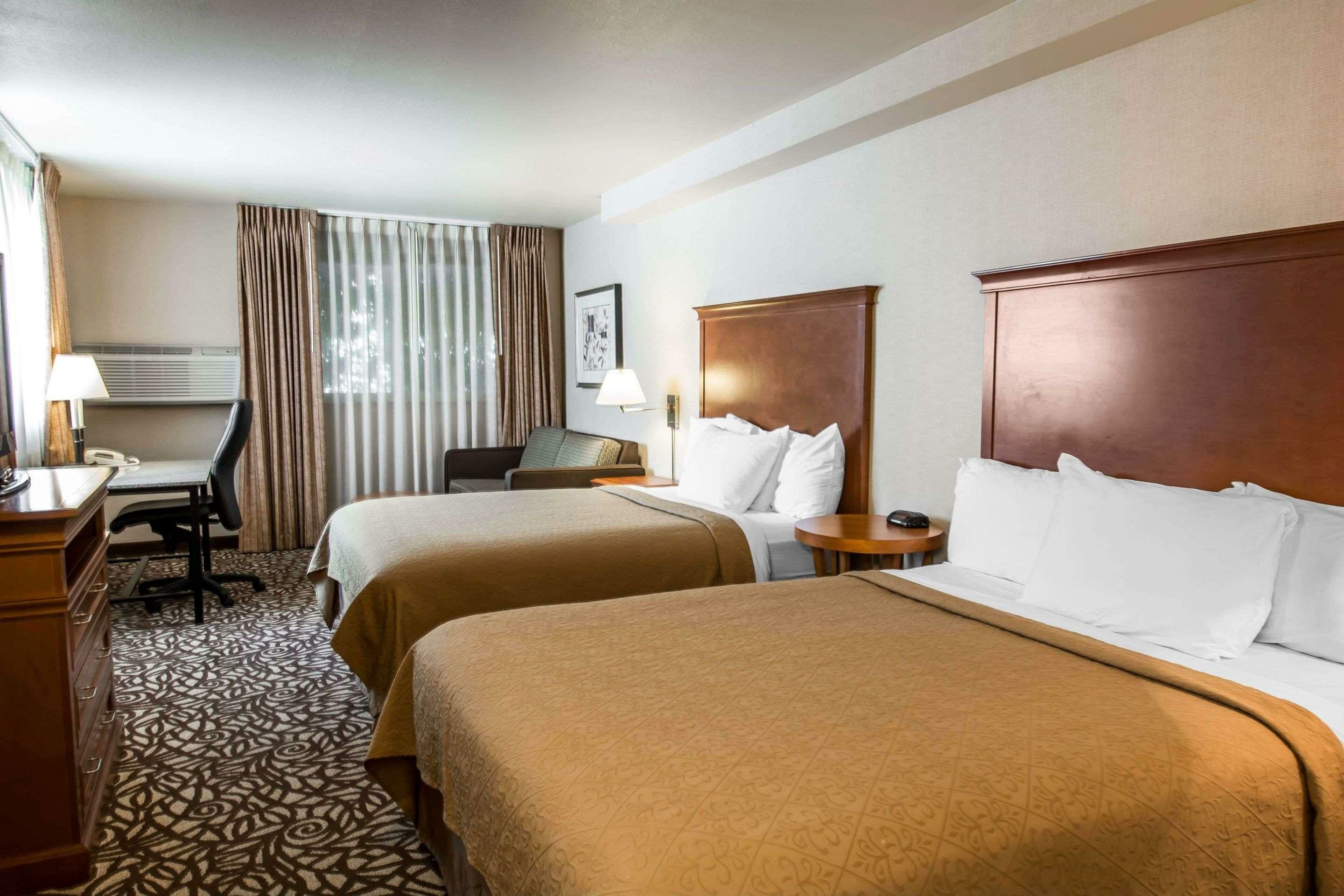 Фото Quality Inn Kennewick