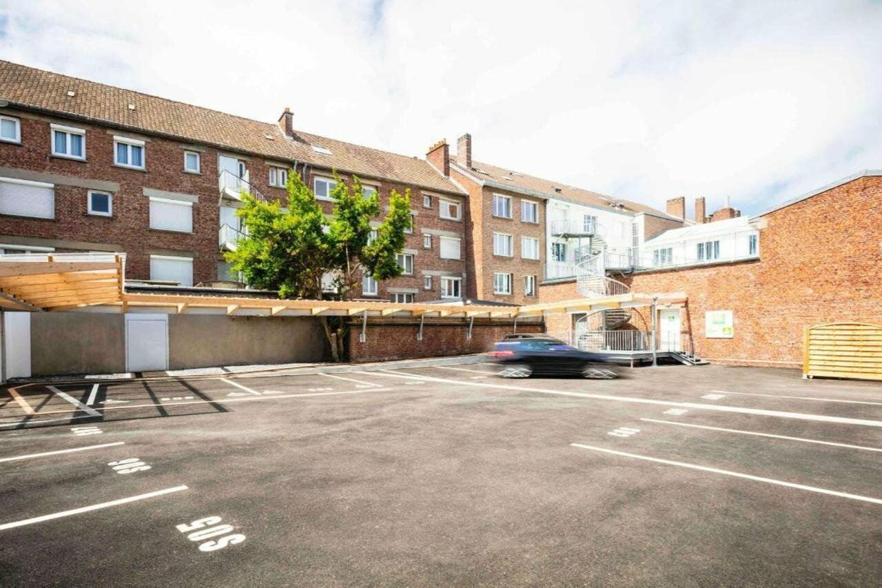 Фото Ibis Styles Calais Centre